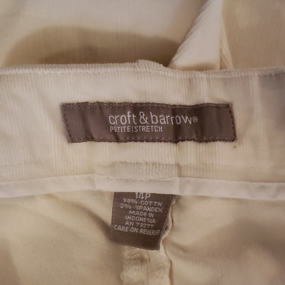 Croft and barrow stretch corduroys - Picture 3 of 3